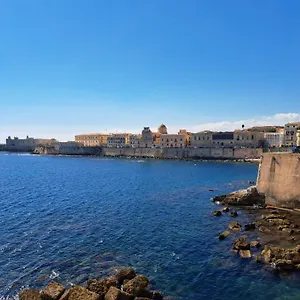 Casa vacanze Ortigia Adriana Souite'